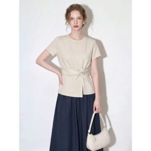 Beige French design short-sleeved T-shirt for women 2026 summer new twist waist slimming top for commuting