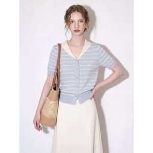 Blue striped V-neck contrasting color knitted cardigan for women 2026 summer new short-sleeved slimming short top
