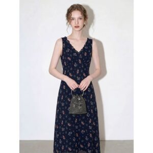 French floral V-neck Tencel linen suspender dress for women 2026 summer new temperament versatile long skirt