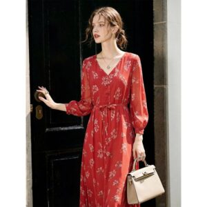 Red V-neck floral dress for women 2026 spring new high-end elegant waist slimming holiday style skirt