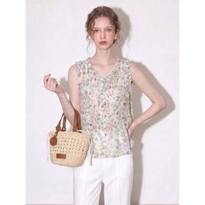 Sweet age-reducing floral ear-hem vest for women 2026 summer Korean style loose sleeveless fashion versatile top